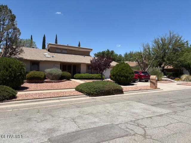 Foto principal - 6545 Vasco Way