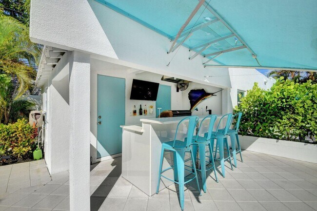 Foto del edificio - 501 Colonial Rd