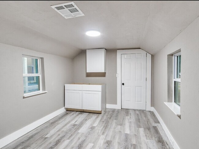 Foto del edificio - Beautiful 1 bedroom 1 bath house