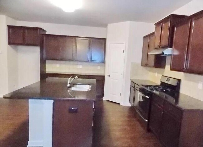 Foto del edificio - 2148 Baywood Tree Ln SW