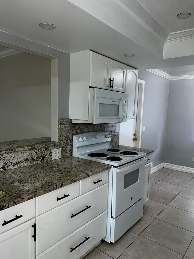 Foto del edificio - 9303 SW 3rd St