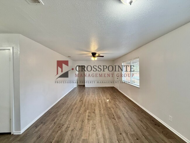 Foto del edificio - Tour Today! 3 Bed 1 Bath home in Tyler!