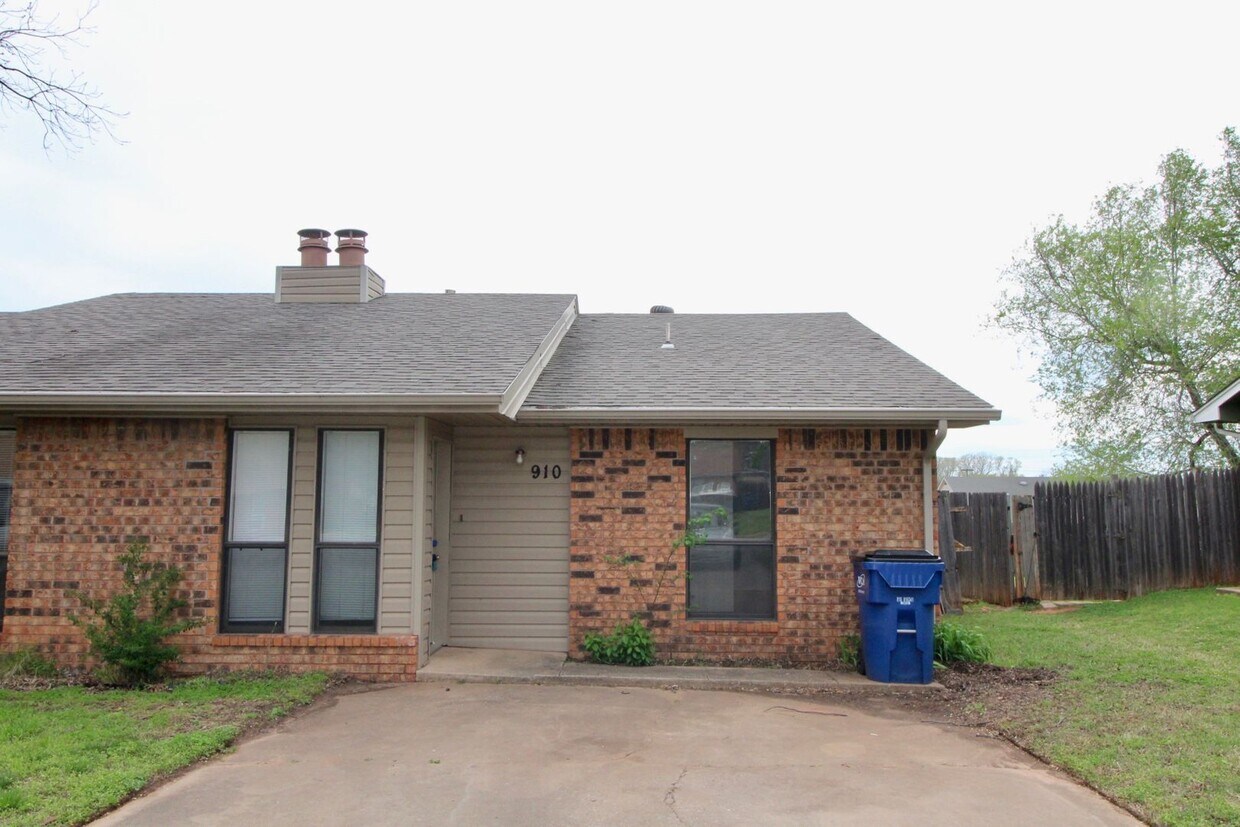 Foto principal - 908-910 Aspen