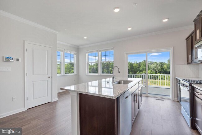 Foto del edificio - 8390 Dieter Dr