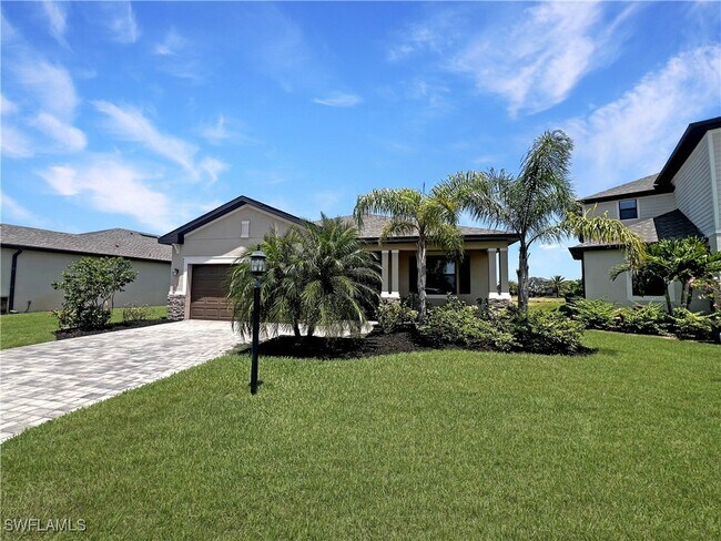 Foto del edificio - 14616 Monrovia Ln