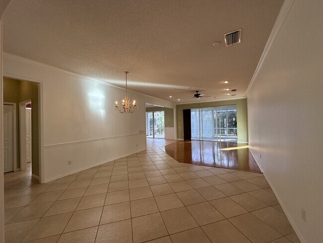 Foto del edificio - Your Dream Golf Lifestyle Awaits in Fairwa...