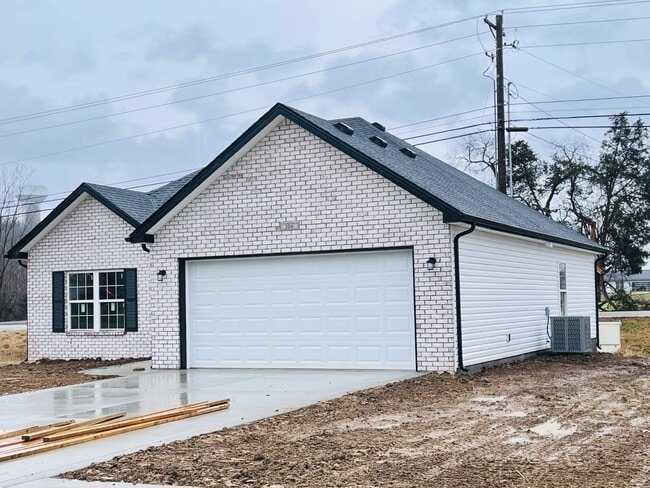 Building Photo - 106 Diane Ct