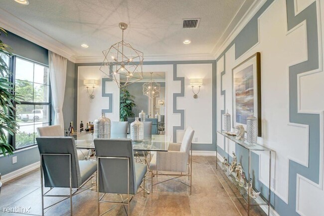 Foto del edificio - 4 br, 4 bath House - 7870 Sunstone St