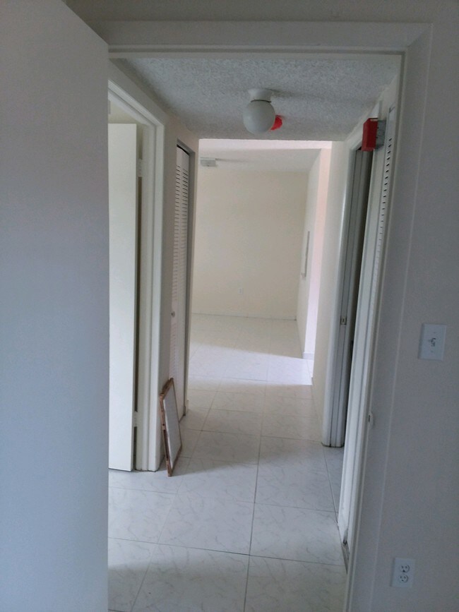 Foto del edificio - 19600 SW 110th Ct