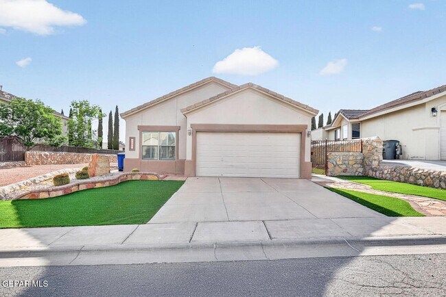 Foto del edificio - 12225 Sitting Bull Dr