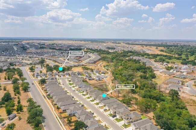 Building Photo - 141 Riverhill Dr