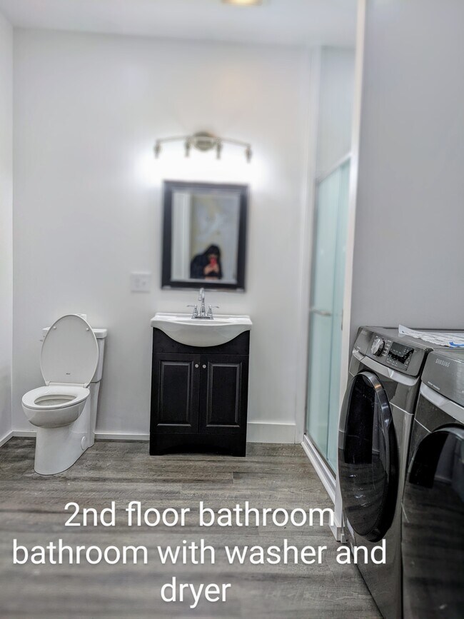 Malden 4 bedrooms apartment - 226 Washington St