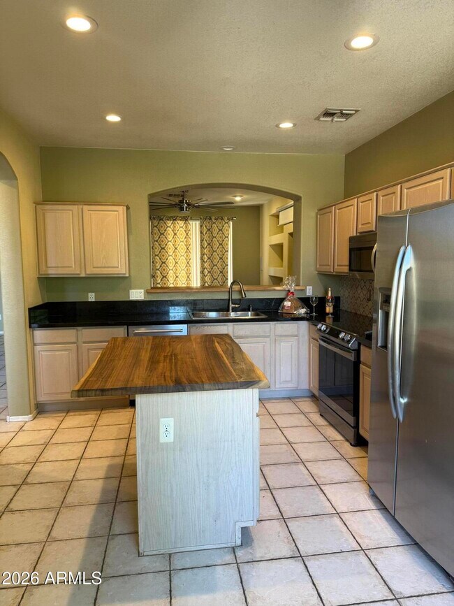 Foto del edificio - 20456 N 94th Ln