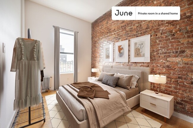 Building Photo - Room in Shared 2 bed/1 bath home