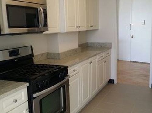 Foto del edificio - 8800 Boulevard E