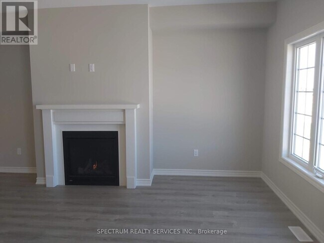 Building Photo - 205 Breton St
