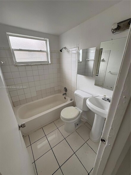 Foto del edificio - 1474 NW 61st St