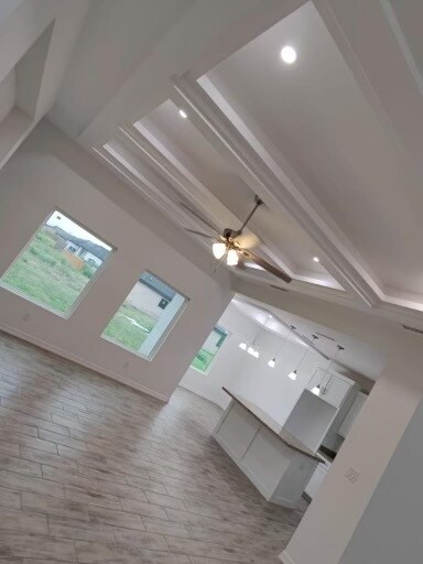 Building Photo - 486 Frambuesa