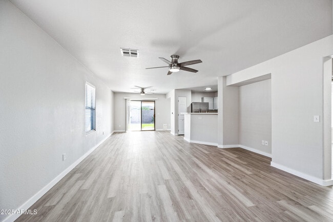 Building Photo - 2051 W Kristina Ave