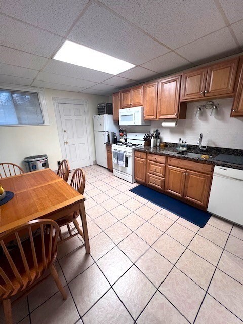 Foto principal - 738 E 6th St
