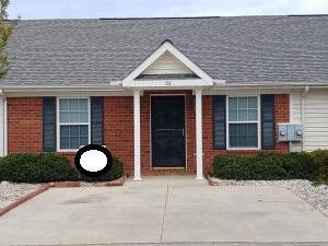 Primary Photo - 718 Creekside Dr
