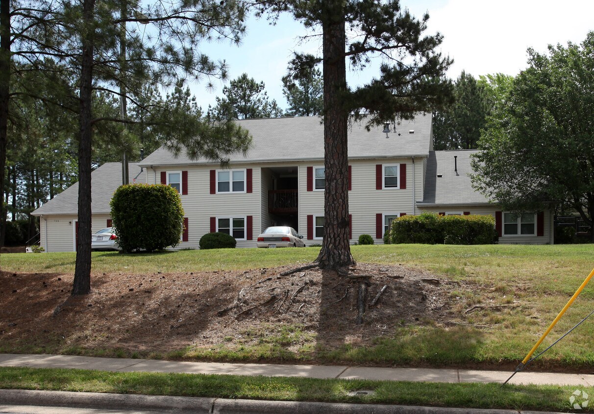 Building Photo - 708 Raynor St