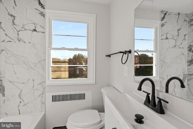 Foto del edificio - 8604 Chestnut Oak Rd