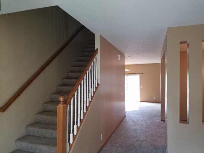 Foto del edificio - 15720 Berry St