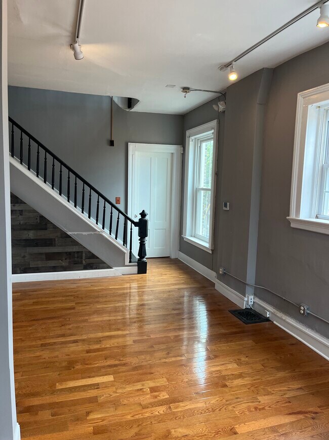 267 Orange St, New Haven, CT 06510 House Rental in New Haven, CT