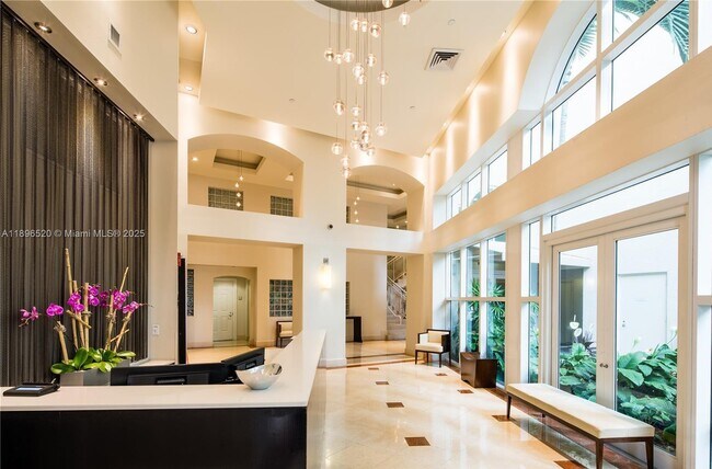 Foto del edificio - 3340 NE 190th St