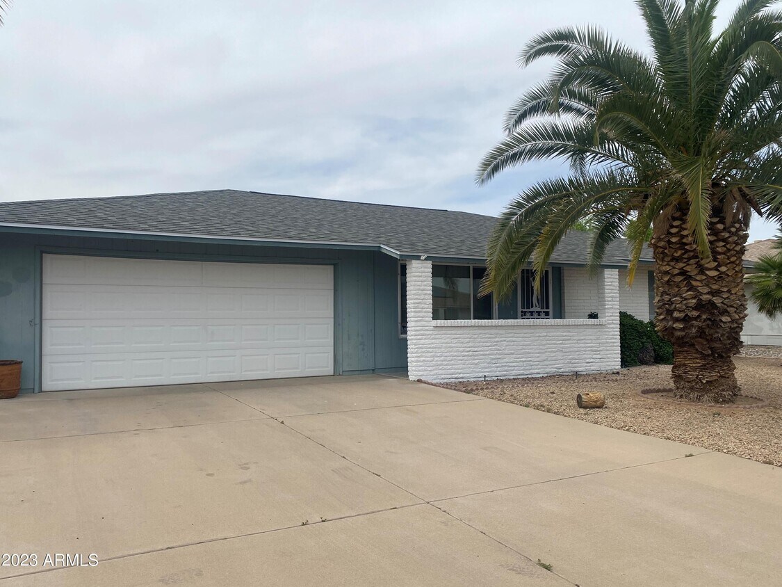 13014 N 98th Ave, Sun City, AZ 85351 House for Rent in Sun City, AZ