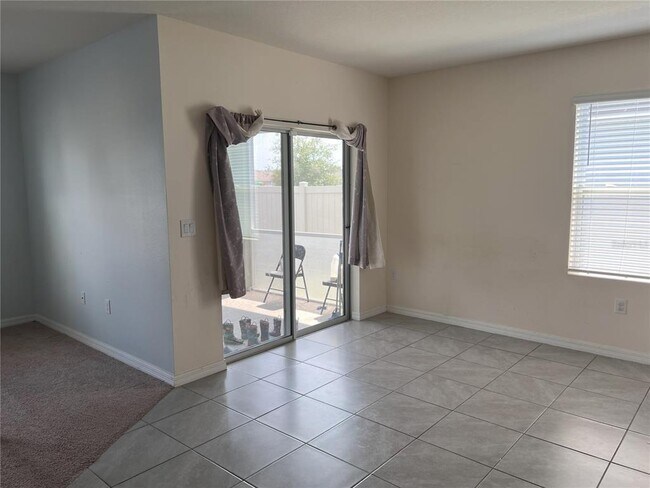 Foto del edificio - 609 Bernard Ln