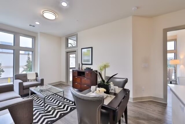 Photo - Midtown Vibes, Modern Comfort Apartment