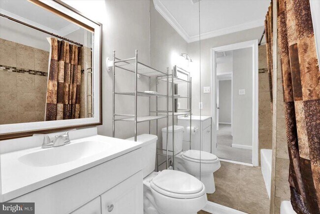 Foto del edificio - 255 Meadows Ln NE
