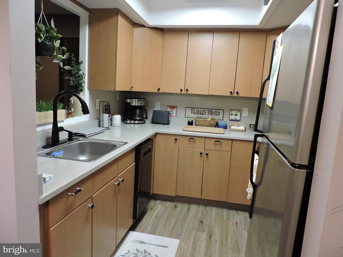 1701 Yardley Commons Unit 1701U, Yardley, PA 19067 Apartment for Rent