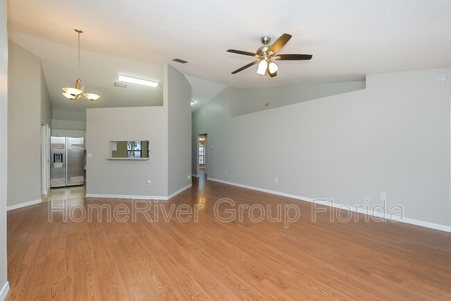 Building Photo - 1213 Grassy Meadow Pl