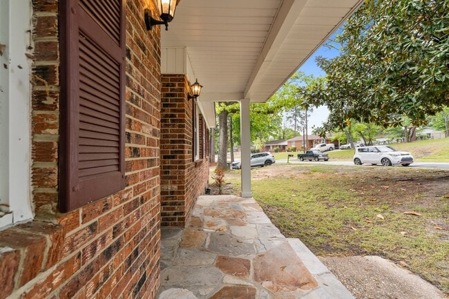 Building Photo - 5364 Silver Pine Dr