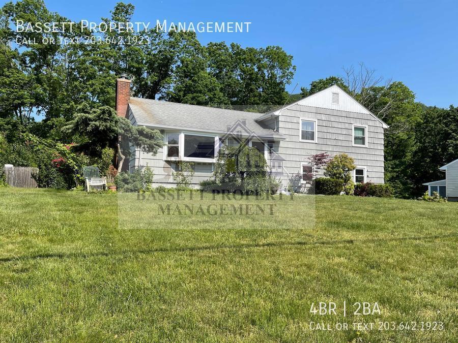 31 Dunn Rd, Hamden, CT 06518 House Rental in Hamden, CT