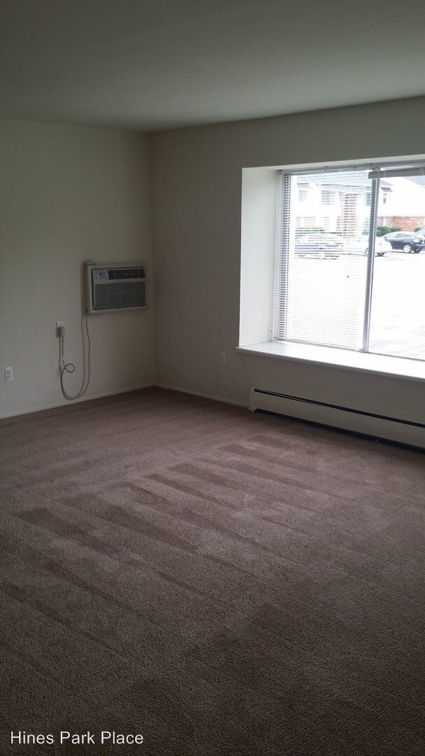 Foto del edificio - 1 br, 1 bath Apartment - 14080 Brougham Ct