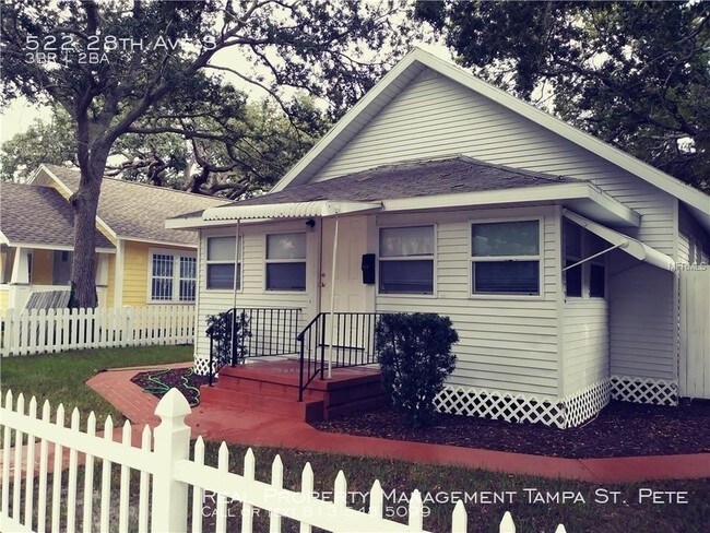 Foto del edificio - 522 28th Ave S - 3 beds, 2 full baths
