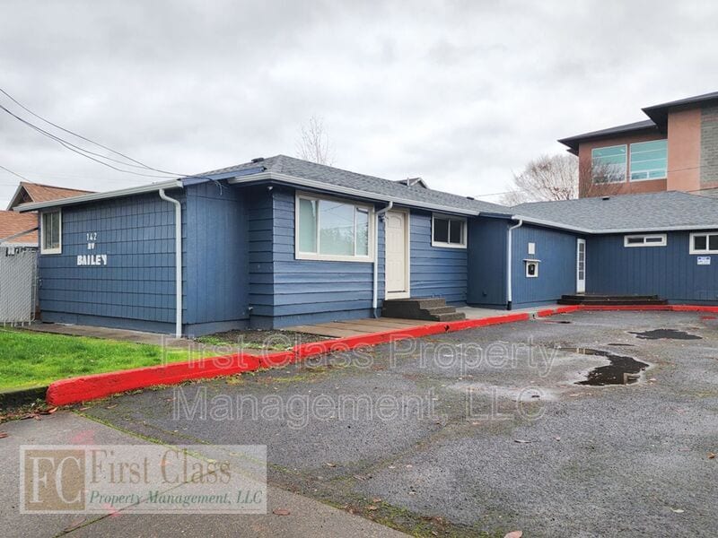 142 NW Bailey Ave Unit 3, Hillsboro, OR 97124 Condo for Rent in