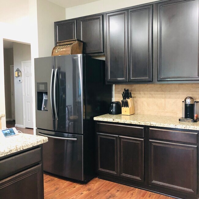 Foto del edificio - 4323 N Vineyard Meadow Ln