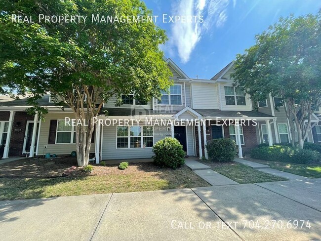 Photo - 11026 Derryrush Ave House