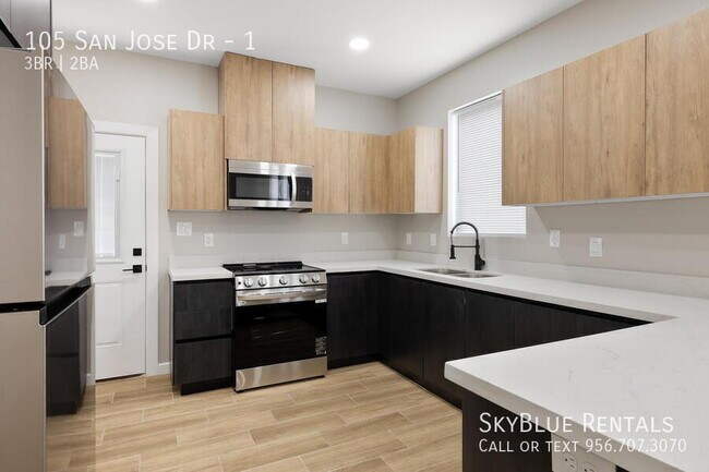 Foto del edificio - 105 San Jose Dr
