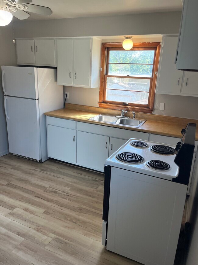 Foto del edificio - 5132 N 84th St