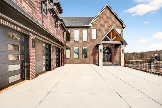 Foto del edificio - 403 Thunder Rd