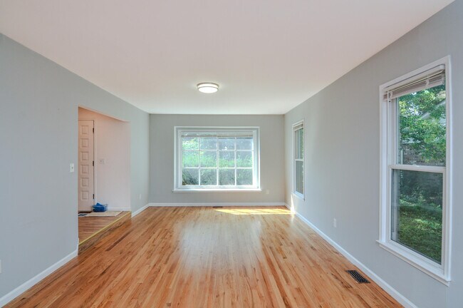 Foto del edificio - 3187 Plymouth Rd