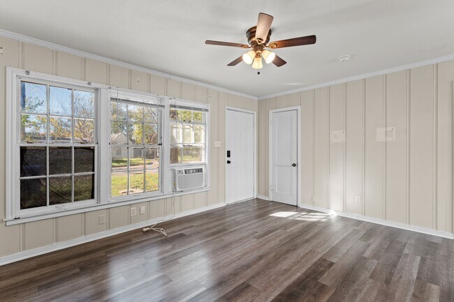 Foto del edificio - 2301 N 16th St