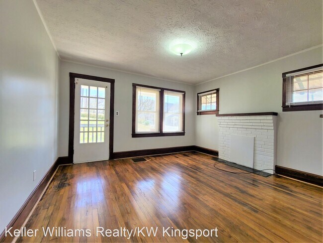 Building Photo - 2 br, 1 bath House - 5828 Orebank Road