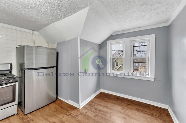 Foto del edificio - 415 Graham St SW